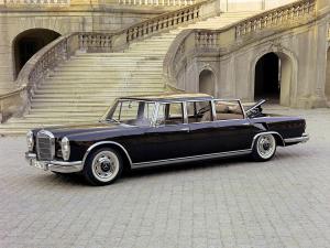 Mercedes-Benz S600 Pullman Landaulet